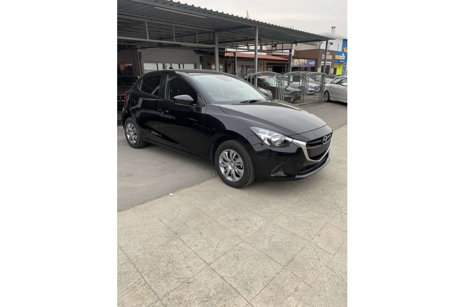 mazda_demio_1_3_102