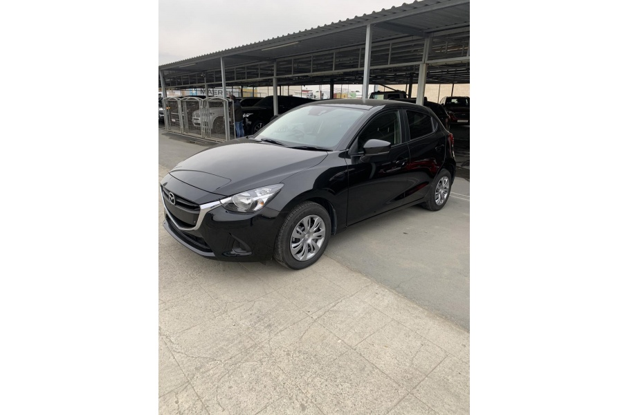 mazda_demio_1_3_103