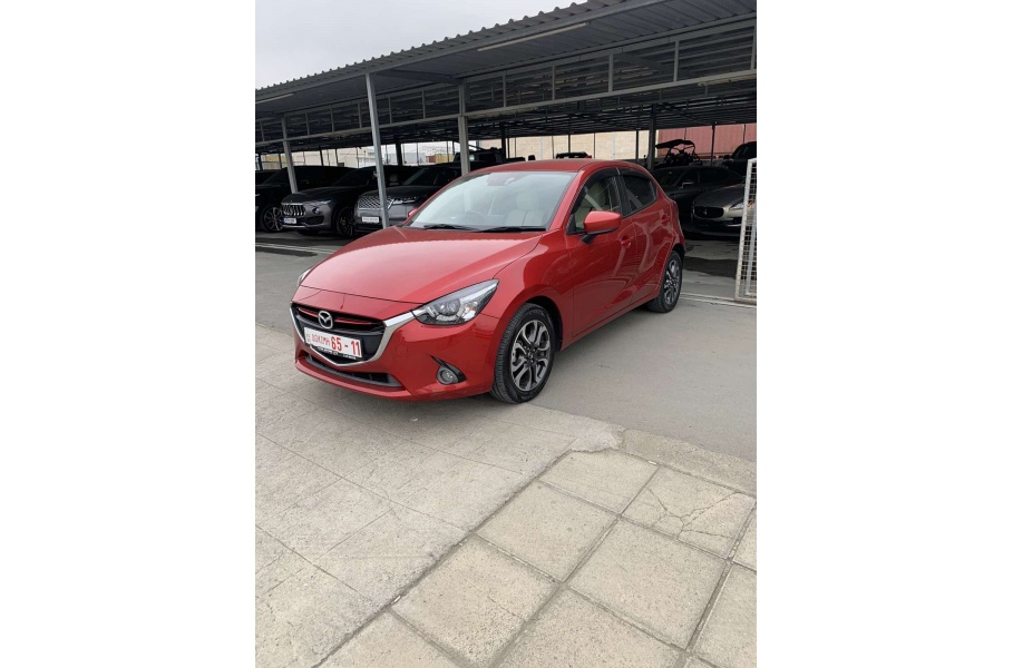 mazda_demio_touring_102