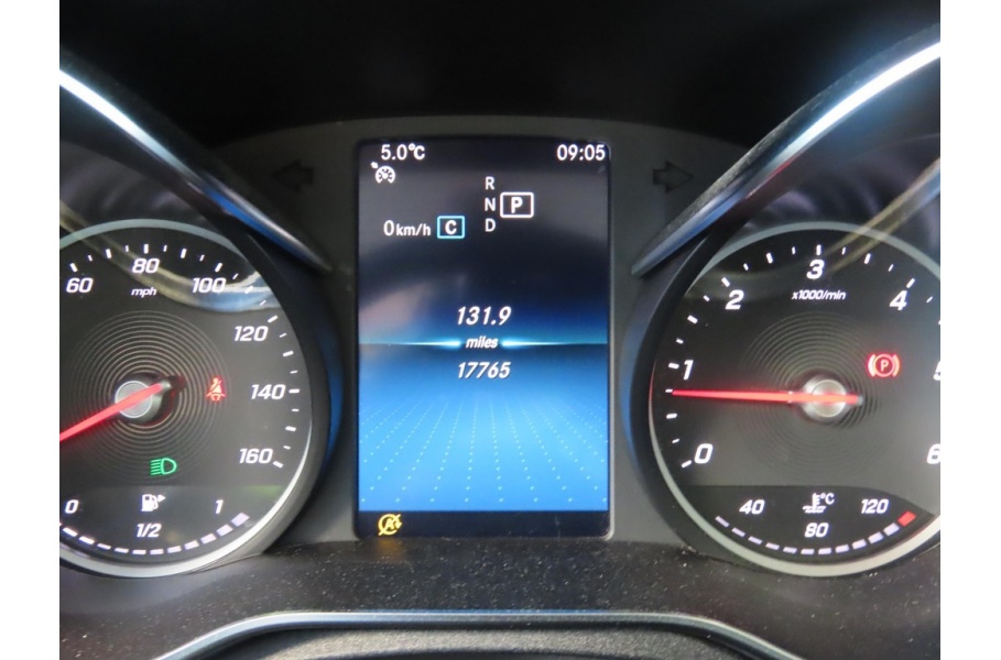 mercedes_c220_107